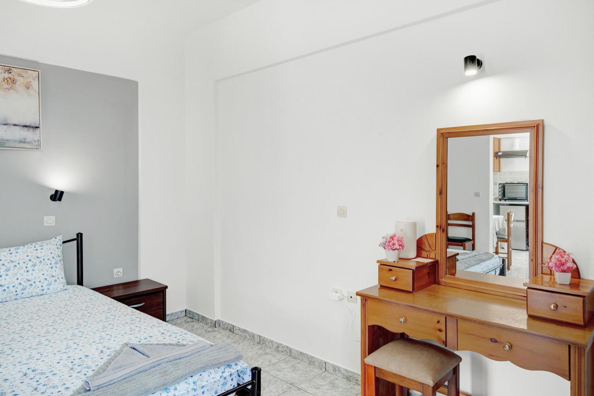 Athina Seaside Apartment Kardamena  Exterior photo